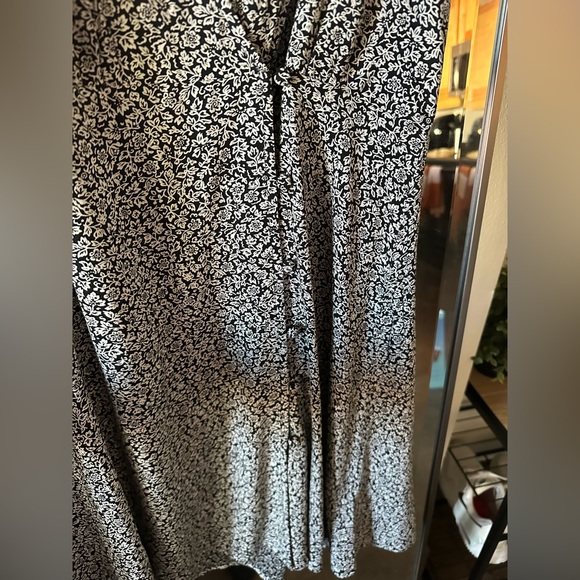 Wrap Mini Dress in Tudor Floral - Picture 4 of 5